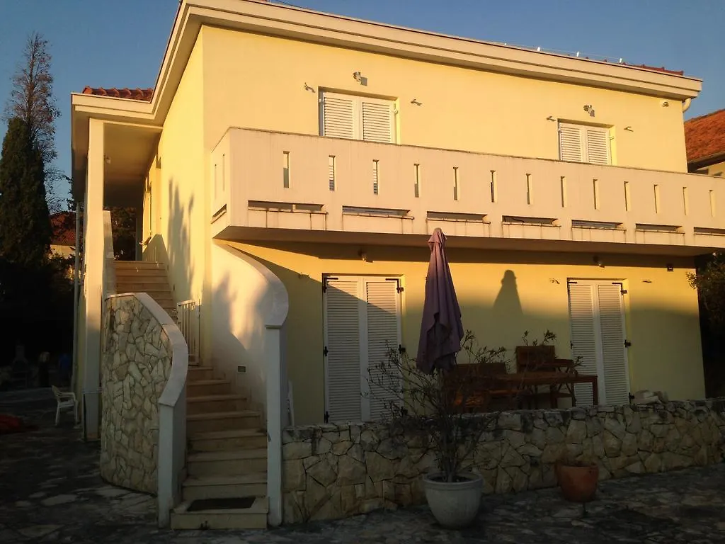Apartments Casa Nostra 0*, Biograd Na Moru