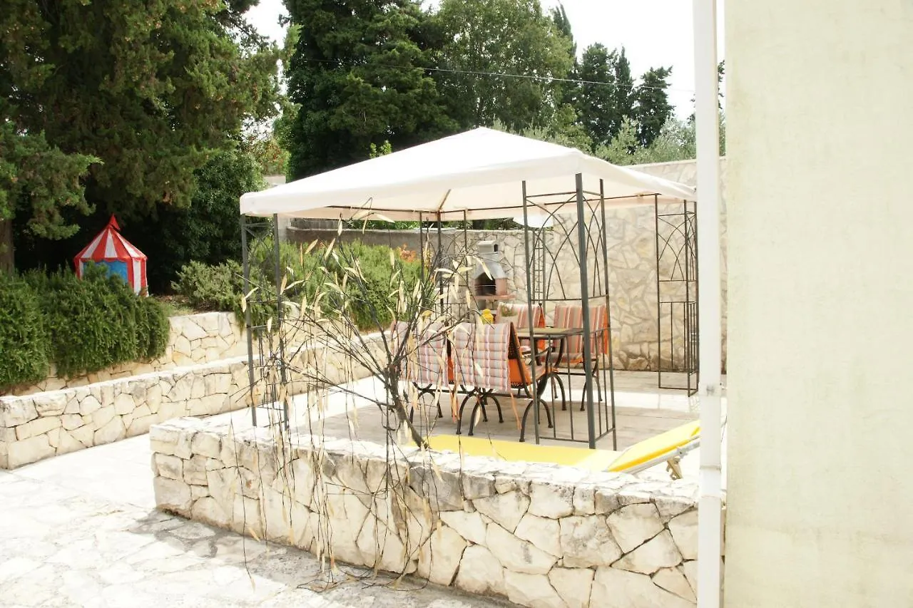 Apartments Casa Nostra  Biograd Na Moru