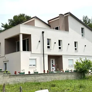 Apartman Lili, Biograd Na Moru